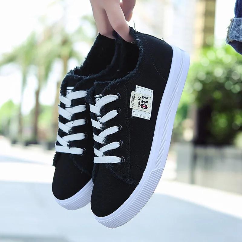 Frühling Sommer Frauen Canvas Sneaker Low Top Denim Sneakers Damen Schnürer Flache Canvas Trainer Mädchen Soild Board Schuhe Weibliche Flut 41 von Joom DACH