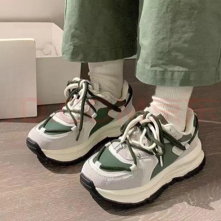 Frühling und Herbst Damen Höhenzunahme Vielseitige Neue Lässige Atmungsaktive Sportschuhe Nischenschuhe 40 grün von Joom DACH