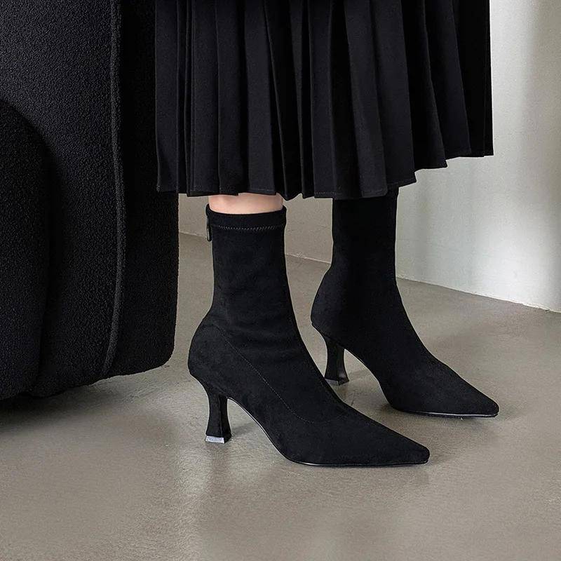 Frühling und Herbst Damen Pendler High Heels Bare Boots Bequeme Wildlederstiefel Spitz Stiletto Heels Elastische Socken Stiefel 40 schwarz von Joom DACH