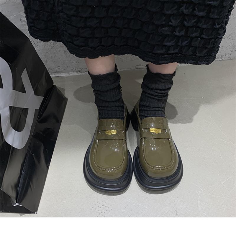 Frühling und Herbst Kleine Lederschuhe Damen Neue Mode Big Head Lederschuhe Mode Dickbesohlte Slip-On Loafers Damenschuhe 39 von Joom DACH