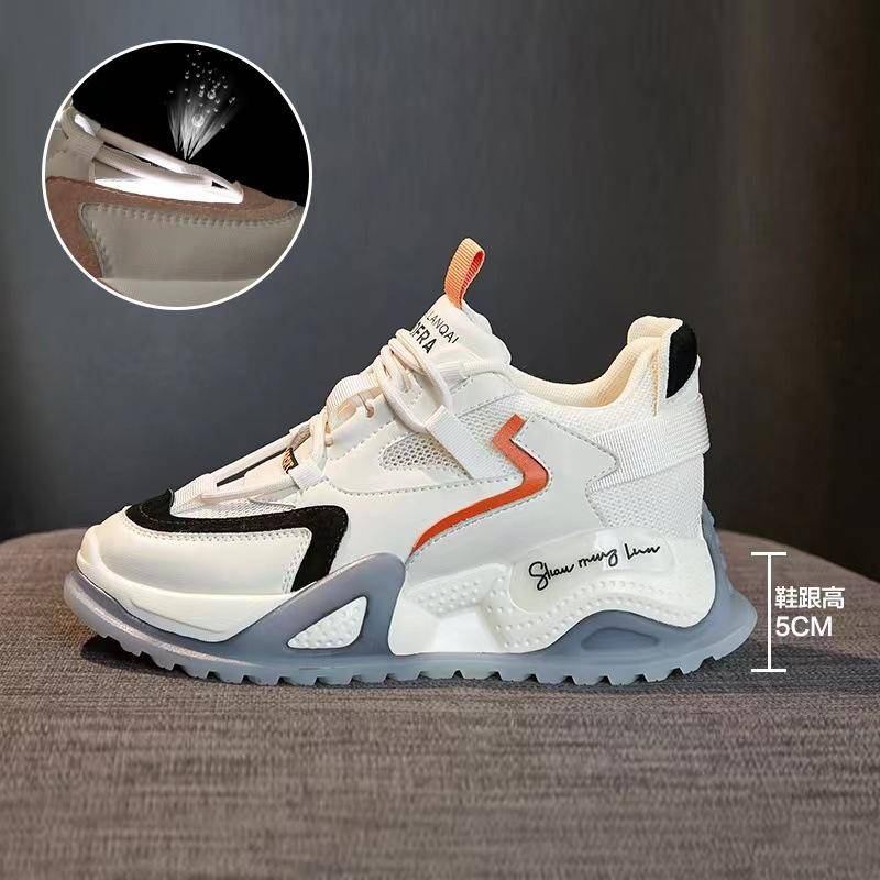 Frühling und Sommer Neue Sportschuhe Dicke Sohle Innen Erhöht Saugfoliensohle Alte Schuhe Damen Atmungsaktiv Kleine Größe Damenschuhe 31 von Joom DACH