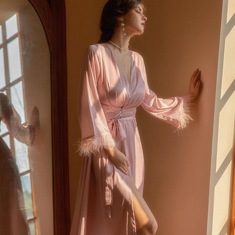 Frühlings- und Sommer-Fischgrätenmuster Damen Premium Federbademantel Eisseide Kimono-Stil Satin Langer Bademantel 2XL von Joom DACH