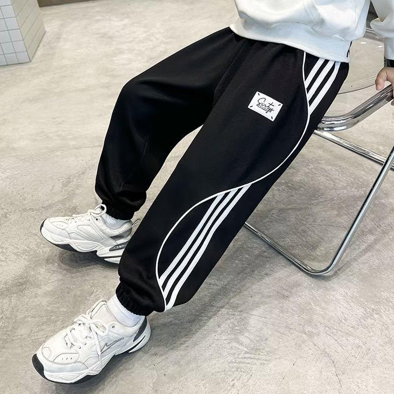 Frühlings- und Sommer-Herbsthosen für Jungen, Hosen für Kinder und Jugendliche, dünne Sporthosen für Kinder, trendige Hosen mit drei Balken, trendige Hosen 170 schwarz von Joom DACH