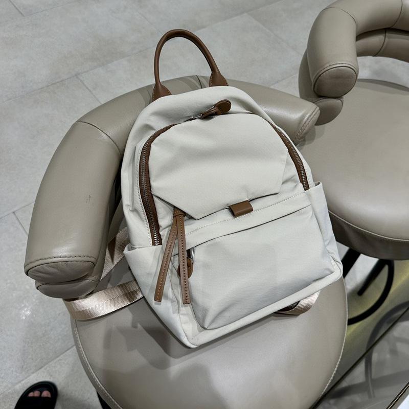 Frühlings- und Sommer-Rucksack klein und frisch für Damen, wasserdichtes Nylongewebe, Freizeit, Reisen, Persönlichkeits-Rucksack 32 * 27 * 13CM von Joom DACH