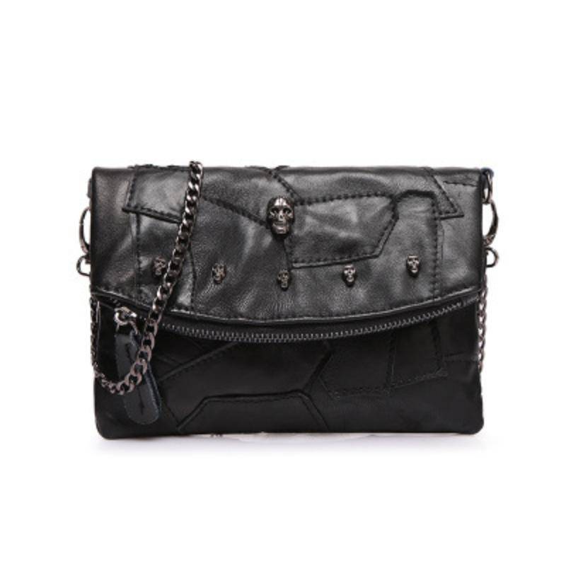 Frühlingsleder Tasche Einzelne Schulter Umhängetasche Mode Patchwork Farbkontrast Kette Mini Clutch für Damen schwarz von Joom DACH