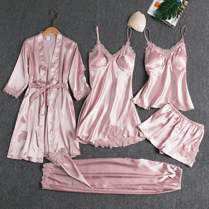 Fünf-Teile-Set Seidenrobe Schlaf Damen Pyjama Morgenmantel Set V-Ausschnitt Nachthemden Kleidung Pijama Nachtwäsche Frühling Nachthemd S rosa Fünf-Teile-Set Seidenrobe Schlaf Damen Pyjama Morgenmantel Set V-Ausschnitt Nachthemden Kleidung Pijama Nachtwäsche Frühling Nachthemd S rosa von Joom DACH