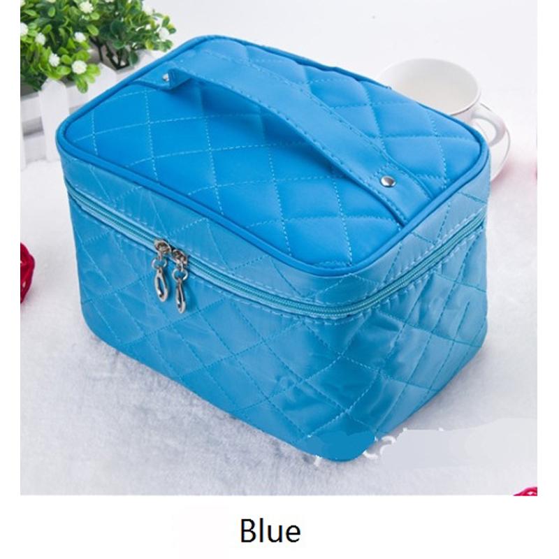 Gesteppte Kosmetiktasche 2021 weibliche professionelle Kosmetiktasche Damen große Kapazität Aufbewahrungshandtasche Reise-Kultur-Make-up-Tasche ML1 blau von Joom DACH
