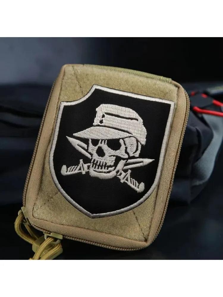 Gestickte Applikationen Patch mit Klettverschluss-Rückseite One Size schwarz von Joom DACH