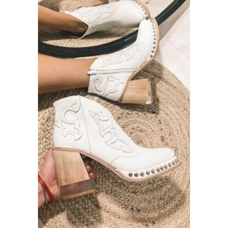 Gestickte Modestiefel Damen Nieten Kristall High Heels Kurze Stiefel Stiefeletten 39 weiß Gestickte Modestiefel Damen Nieten Kristall High Heels Kurze Stiefel Stiefeletten 39 weiß von Joom DACH