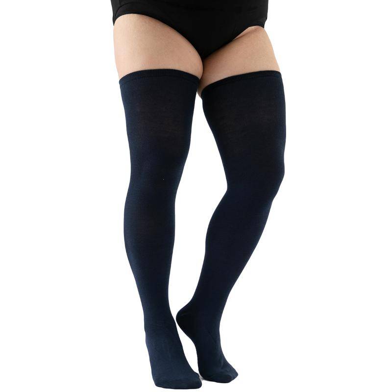 Gestreifte Strümpfe für Damen in Übergröße, Oberschenkelhohe Socken, Overknee-Socken für Herbst und Winter, warme Weihnachtsgeschenke Big Size von Joom DACH
