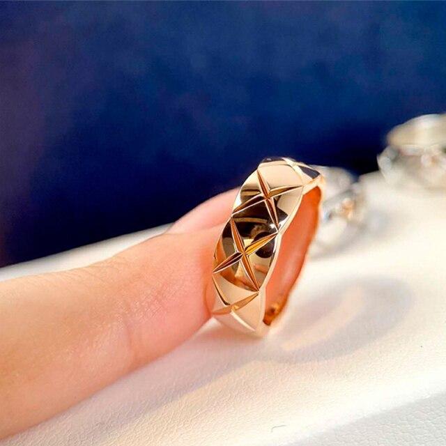 Glatte Raute mit Gittermuster, 6 mm, Ringe aus poliertem Edelstahl, geometrischer, exklusiver Paar-Ehering für Männer und Frauen 10 von Joom DACH