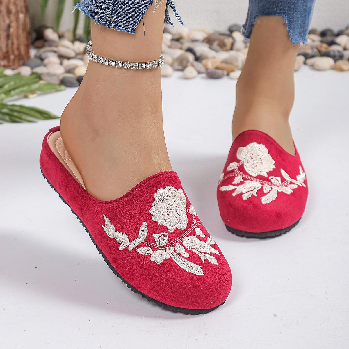 Große Größe Slipper Frauen 2025 Sommer Neue Bestickte Weibliche Hausschuhe Flache frauen Schuhe 40 rot von Joom DACH