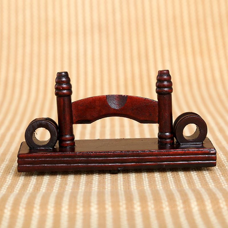 Handgefertigter Fächerständer aus Holz/Seide/Papier/Spitze im chinesischen Stil, faltbar, für Ausstellungsständer rot von Joom DACH