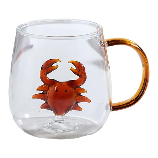 Handgefertigtes Glas Tier Pflanzenform Transparentes Wasserglas Niedliches Kaffee Milch Trinkglas mit buntem Henkel Crab von Joom DACH