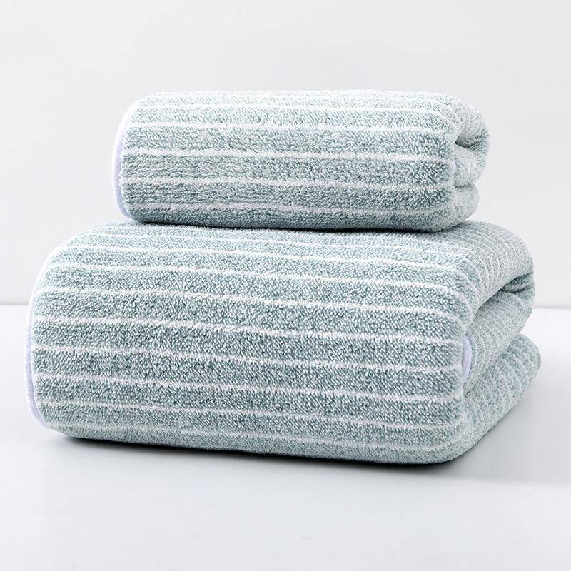 Handtuchsets mit hoher Dichte, Badetücher mit breiten Streifen aus Korallenfleece, Bedruckte, saugfähige Handtücher, Verdickte, große Badetücher 70*140cm-Bath towel hellgrüne von Joom DACH