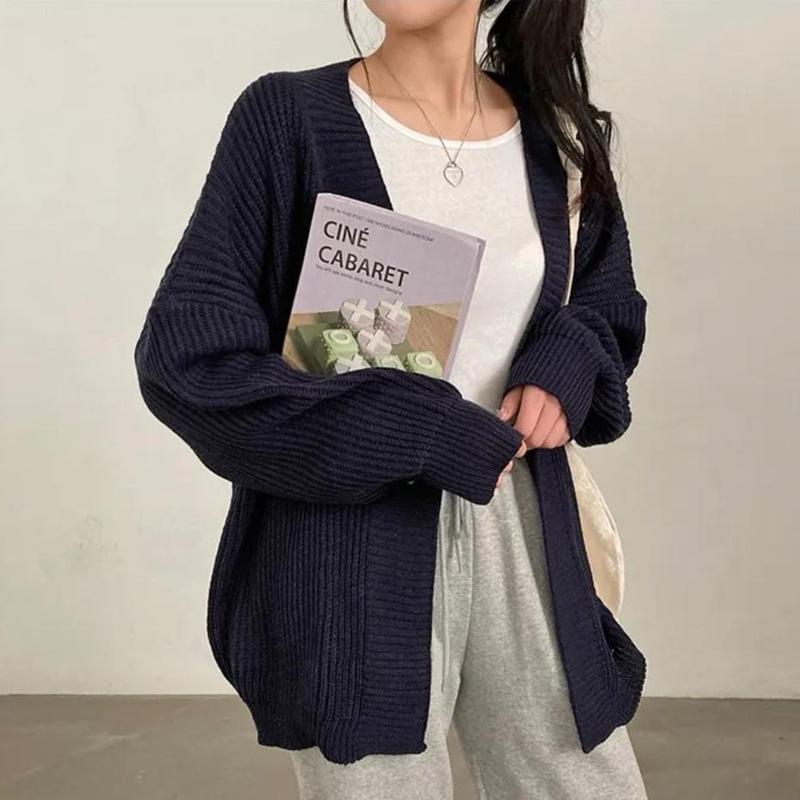 Harajuku Oversize Cardigan Pullover Frauen Casual Lose Faul Wind Koreanische Tops Vintage Langarm Dame Einfache Design Strickjacke One size schwarz von Joom DACH