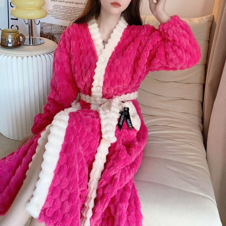 Heißer Rosa Kimono Verdicken Korallen Fleece Nachthemd Frauen Lose Nachtwäsche Lange Roben mit Tasche Dame Herbst Winter Neue Bademantel 4XL von Joom DACH
