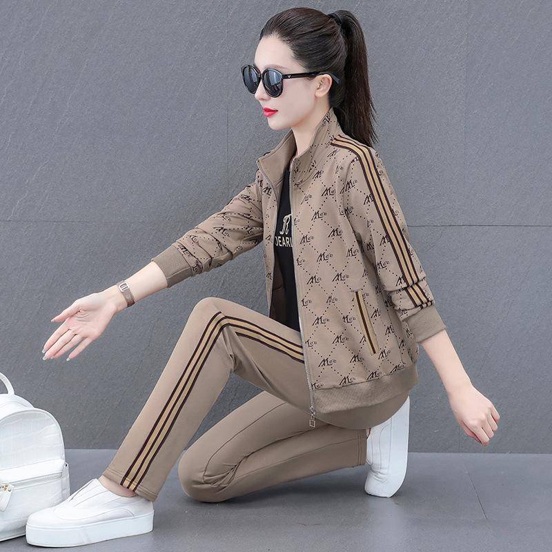 Herbst 2023 Kontrastfarbiger Freizeit-Sportanzug für Frauen mittleren Alters: Bedrucktes Sweatshirt & Sweatpants Set M [recommended for 75-90 jin] von Joom DACH