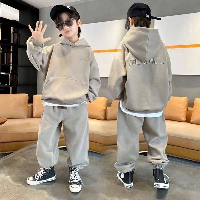 Herbst Jungen Casual Sweatshirt Anzug Kleidung Kinder Bestickte Buchstaben Mit Kapuze Top Lange Hosen 2 Stück Set 170cm grau von Joom DACH