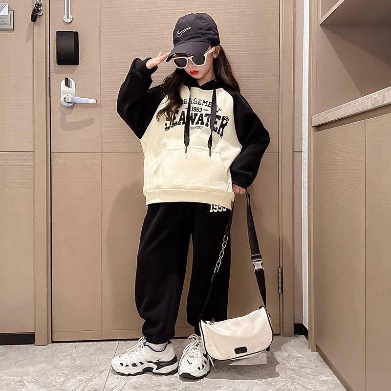 Herbst Mädchen Kapuzenpullover Top und Hose 2 Stück Anzug Kinder Brief Outfit Kid Mädchen Hoodies Trainingsanzug 150cm beige von Joom DACH