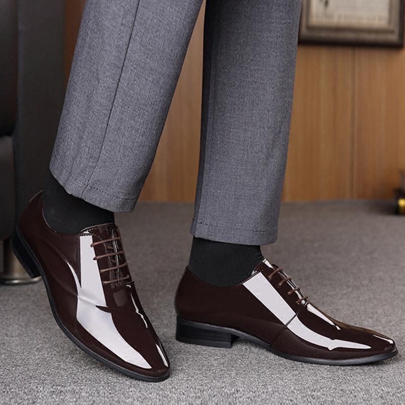 Herbst Neue Herren Business Kleid Spitzschuh Lackleder Schuhe Jugend Allgleiches Schnüren Große Größe Herrenschuhe Bräutigam Hochzeitsschuhe 42 braun von Joom DACH