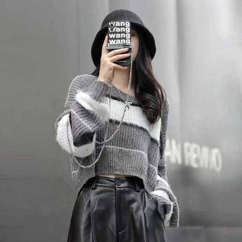 Herbst Pullover 2022 Neue Farbe Kontrast Panel Rundhals Streifen Frauen Slouchy Pullover Lose Spice Girl Gestrickte Kurze Pullover Top One Size graue von Joom DACH