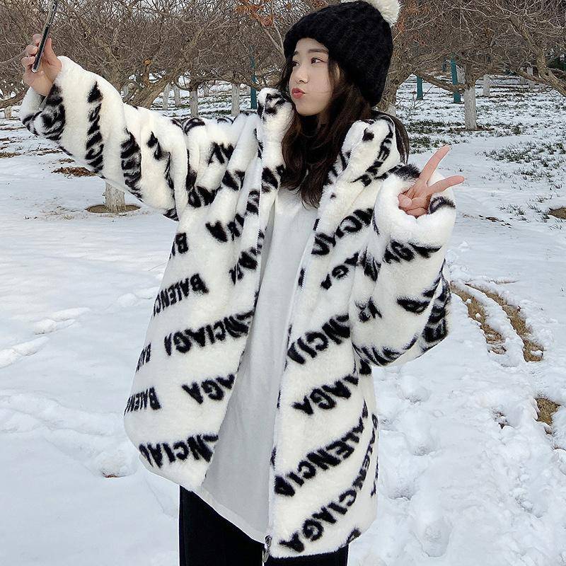 Herbst Und Winter Stil Gebraten Straße Temperament Medium Und Lange Lose Verdickt Brief Imitation Pelz Plüsch Mantel Frauen XL weiß von Joom DACH