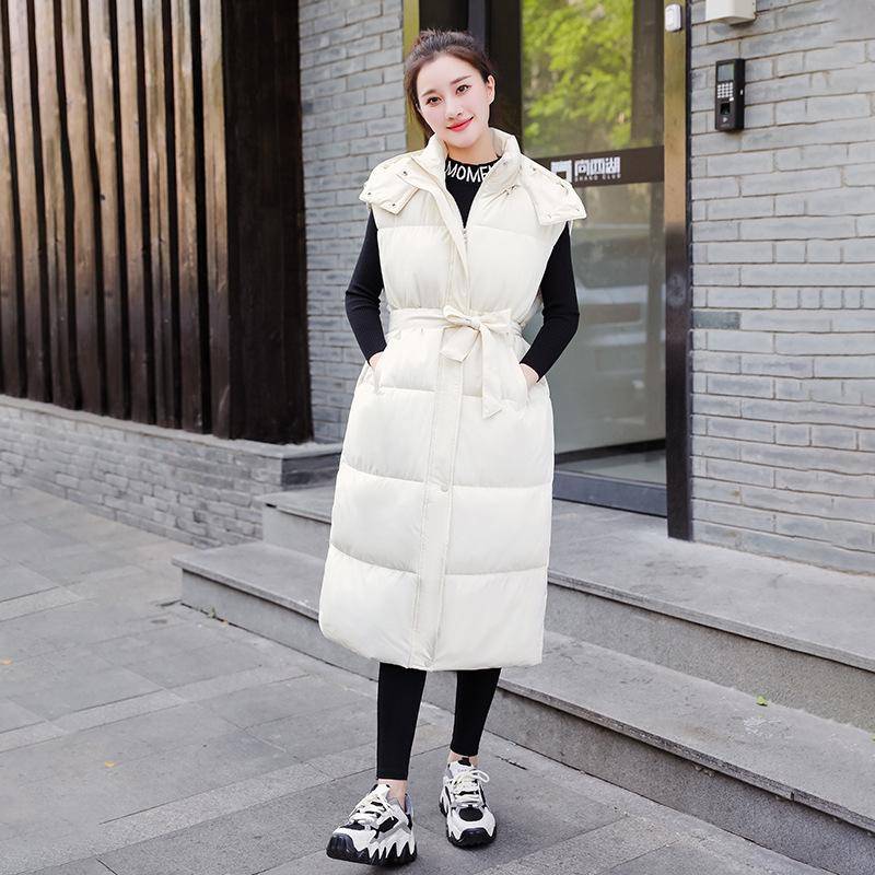 Herbst Winter Damen Lang Puffer Weste Ärmellos Daunen Baumwollmantel 2024 Damen Lange Weste Koreanische Kapuze Puffer Weste Parkas Jacke XL beige von Joom DACH