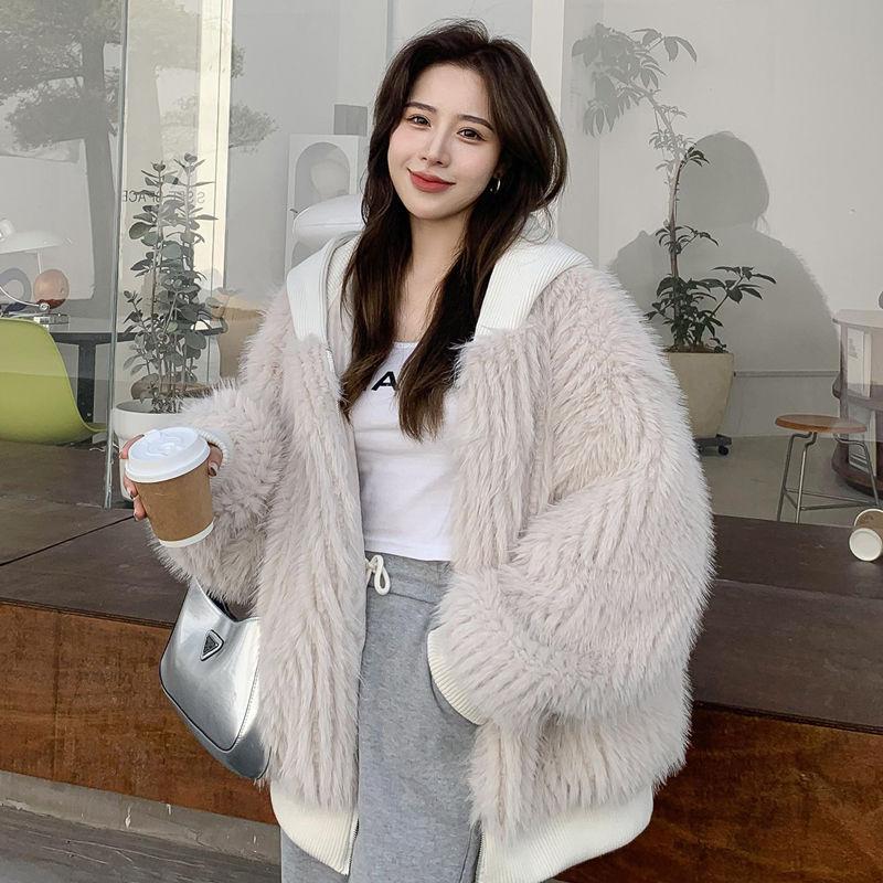 Herbst Winter Damen Locker Lässig Haarig Zottelig Weich Warm Kunstpelzmantel Damen mit Kapuze Langarm Reißverschluss L beige Herbst Winter Damen Locker Lässig Haarig Zottelig Weich Warm Kunstpelzmantel Damen mit Kapuze Langarm Reißverschluss L beige von Joom DACH