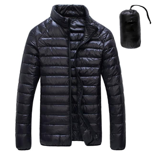 Herbst Winter Daunenjacke Männer Casual Stehkragen Ultraleicht Parka Mantel Tragbare Outwear Winddicht Weiße Ente Daunenjacke XL schwarz von Joom DACH