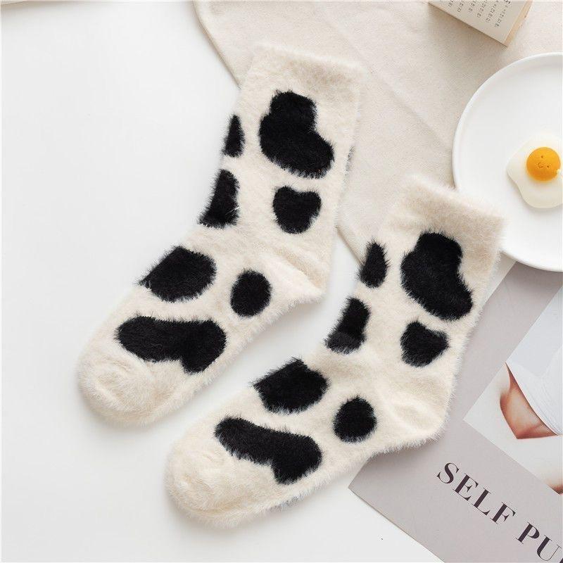Herbst- und Winter-Fleece Nerz-Fleece Socken Damen Warme Verdickte Kuhflecken Hausbodensocken Postpartale Socken 1 pair von Joom DACH