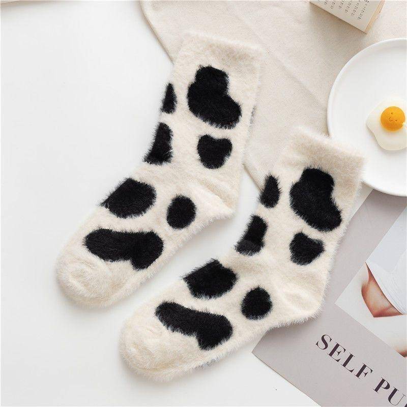 Herbst- und Winter-Fleece Nerz-Fleece Socken Damen Warme Verdickte Kuhflecken Hausbodensocken Postpartale Socken 1 pair von Joom DACH