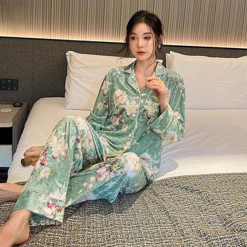 Herbst und Winter Neu Vintage Bedruckt Locker Pyjama Damen Goldenes Samt Langarm Hose Hausanzug Oberbekleidung XL grün von Joom DACH