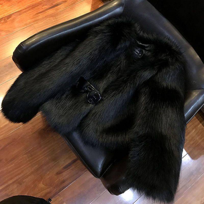 Herbst und Winter Pelz Neue Damenbekleidung Mode Schlank und Dünn Pelzmantel Damen Kurz Fuchspelzmantel XL schwarz von Joom DACH