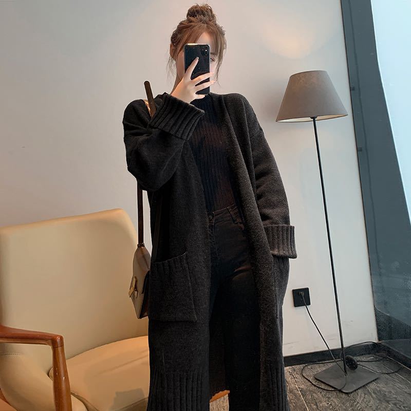 Herbst und Winter Strickpullover Damen Lazy Wind Locker Mittellang Gestrickte Strickjacke Jacke Weiblich Bequem Vielseitig und Modisch One Size von Joom DACH