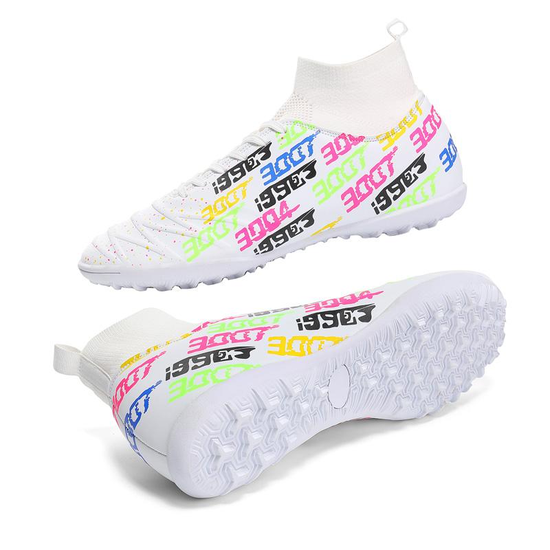 Herren Fußballschuhe Große Größe Ultraleichte Fußballschuhe Jungen Sneakers Rutschfeste AG/TF Fußballschuhe Stiefeletten Unisex 48 von Joom DACH