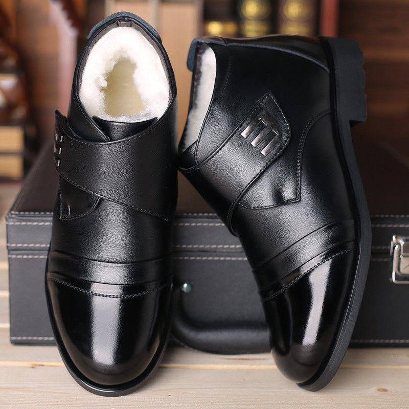 Herren Lederschuhe High Top Schuhe Herren Winter Samt Dicke Warme Herren Baumwollschuhe Winter Schneestiefel 43 von Joom DACH