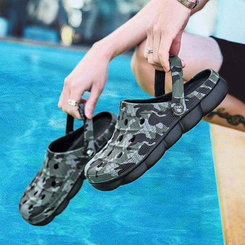 Herren Sandalen Sommer Sandalen EVA Garten Clogs Sandalen Weiche Memory Foam Krankenhausschuhe Herren Slipper Strand Wasser Hausschuhe Zapatos Hombre 44 von Joom DACH