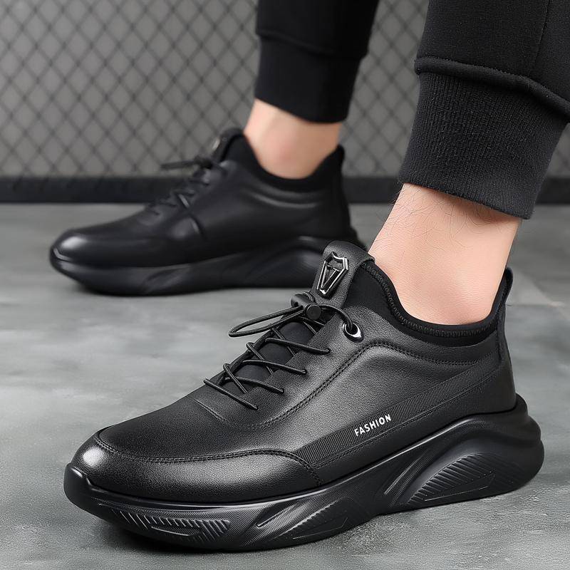 Herren-Sneaker aus Leder mit Samtfutter, 10 cm größer 40 von Joom DACH