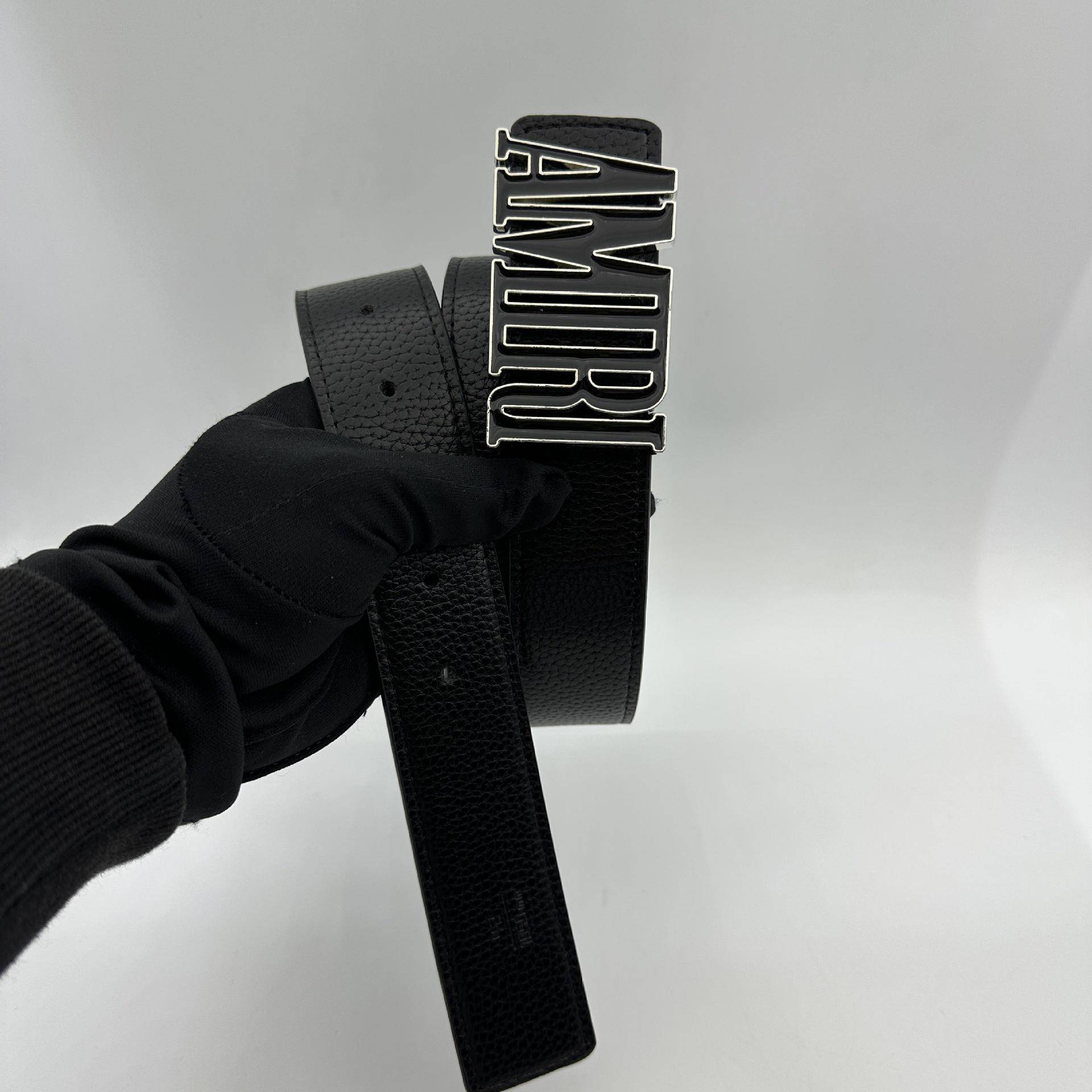 Herren Stilvoller Glatte Schnalle Ledergürtel - Vielseitig für Business und Mode 100 cm von Joom DACH