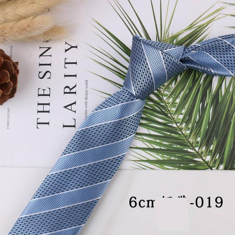 Herren Trend Business Casual Schmale 6cm Polyester Jacquard Krawatte Einfarbig Gestreifte Krawatte von Joom DACH