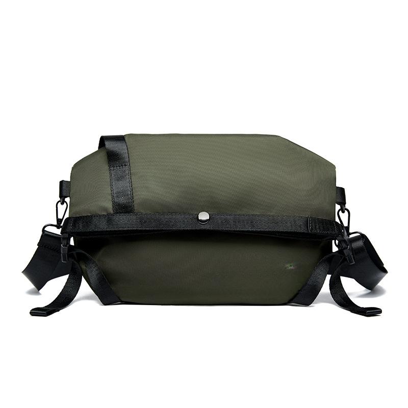 Herren Umhängetasche, Multifunktionale Ein-Schulter-Tasche, Tragbare Tasche mit großem Fassungsvermögen für Ausflüge, Trendige Pendler-Sporttasche von Joom DACH