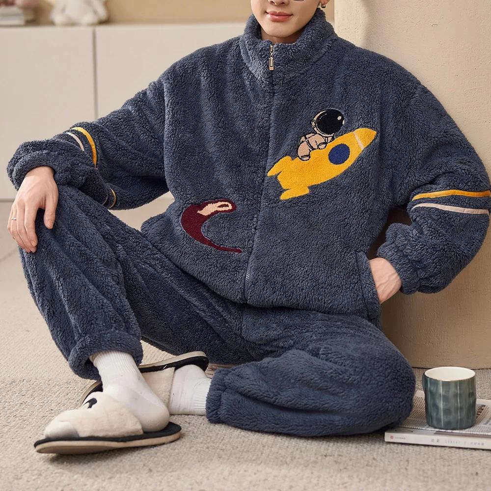 Herren Winter Warme Nachtwäsche Pyjama Set Männer Flanell Pyjama Nachtwäsche Home Kleidung Samt Korallen Fleece 6XL Plus Größe Pijama 6XL von Joom DACH