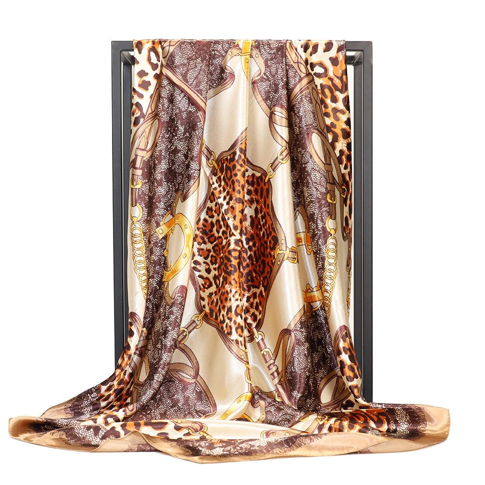 Hochwertige, luxuriöse Seidenschals, Stirnband, Schals, Halstuch für Damen, Ketten-Seidenschal, dekorativer Schal für Damen 90*90cm（Leopard ） von Joom DACH