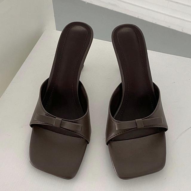 Hochwertige Damen-Gladiator-Heels-Hausschuhe aus massivem Leder für den Sommer, Sandalen im Freien, Mode, offene Zehenpartie, Schmetterlingsknoten, Flip-Flop 38 braun von Joom DACH