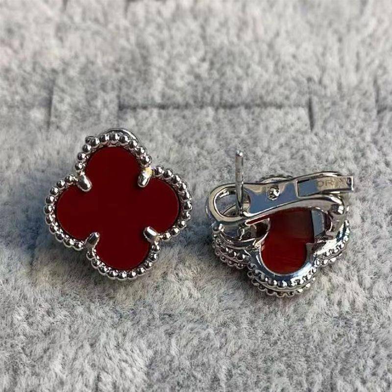 Hochwertige Version der vierblättrigen Kleeblatt 15mm Ohrringe Ohrstecker Damen 18k Leichter Luxus Ins Design Mode Vielseitige Ohrringe 18K von Joom DACH