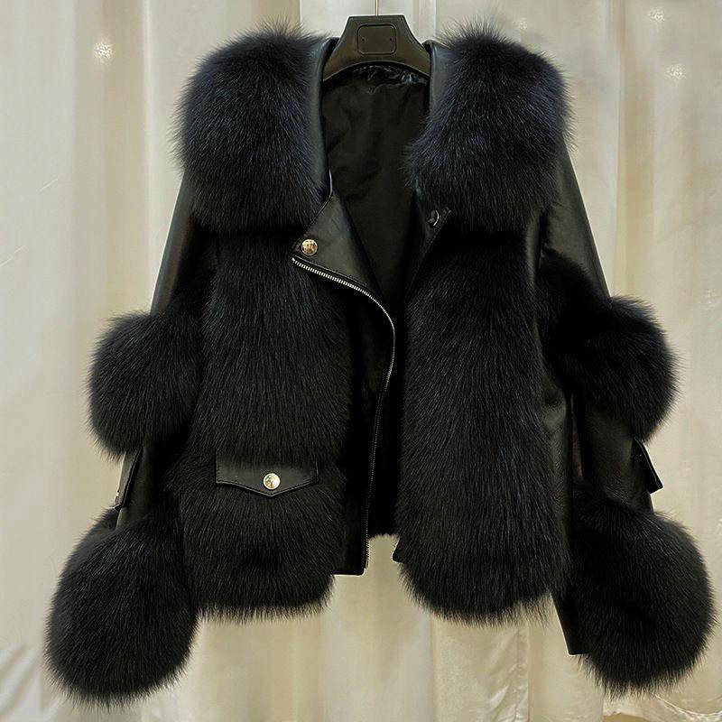 Hochwertiger Damen Oversize Steppmantel aus Kunstfuchsfell M schwarz Hochwertiger Damen Oversize Steppmantel aus Kunstfuchsfell M schwarz von Joom DACH