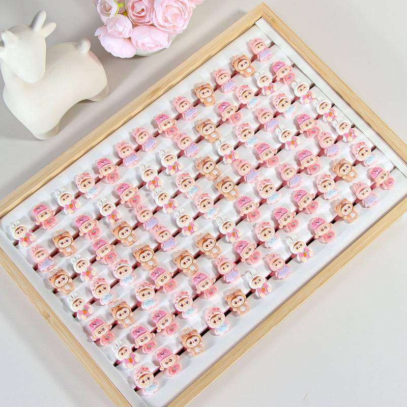 Hochwertiger plattierter Harz-Cartoon-Labubu-Ring für Kinder - Niedliches Schülergeschenk Schmuck With Ring Holder (Order in multiples of 90) von Joom DACH