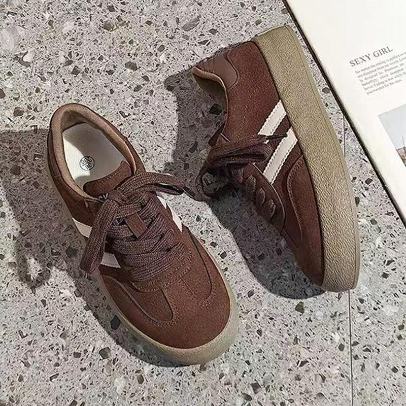 Höhenvergrößernde Deutsche Trainingsschuhe Damen Neue Frühling und Herbst Weiße Schuhe Muffin Kleine Leder-Sneaker Dicke Sohle Sneaker 40 von Joom DACH