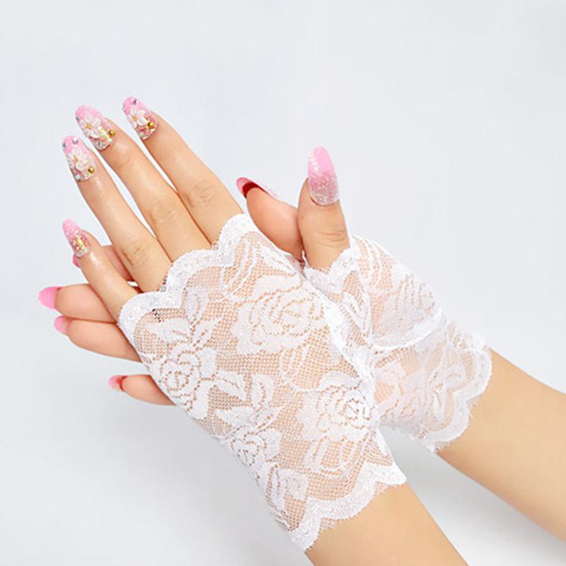 Hohle Spitze Blume Fischnetz Fingerlose Handschuhe Elegante Sonnenschutz Frauen Mesh Tanz Hochzeit Fäustling Hand Dekoration One Size weiß von Joom DACH
